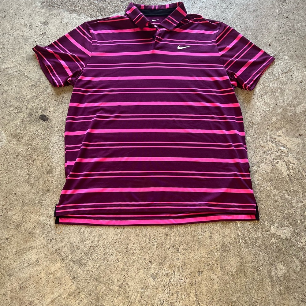 Nike Men’s Magenta & Fuchsia Striped Polo